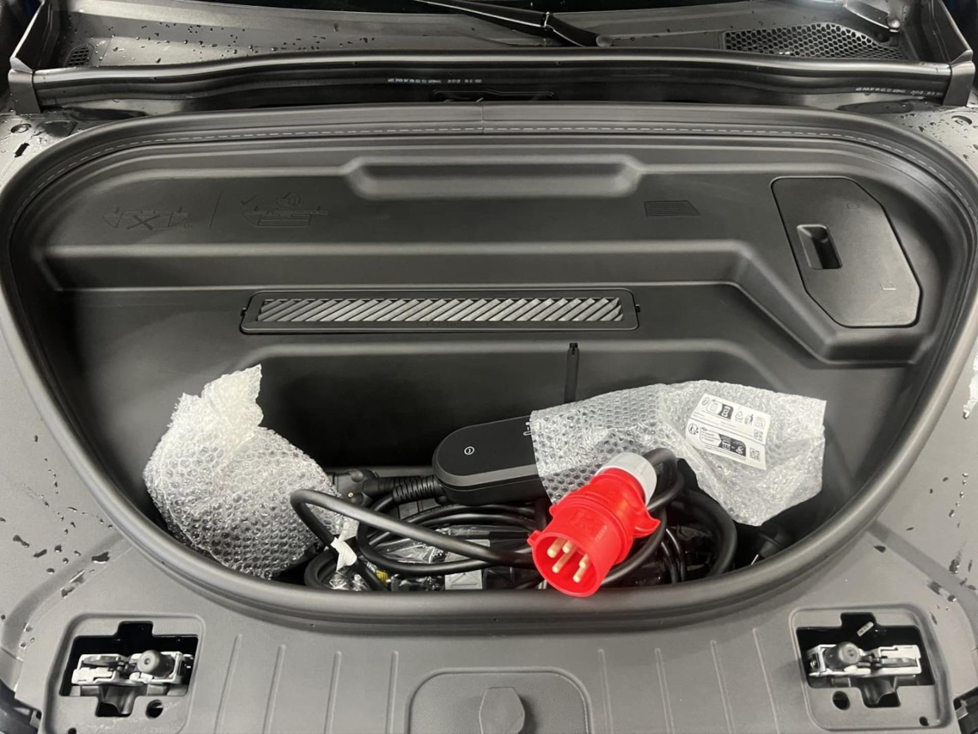 Audi Q6 SUV e-tron