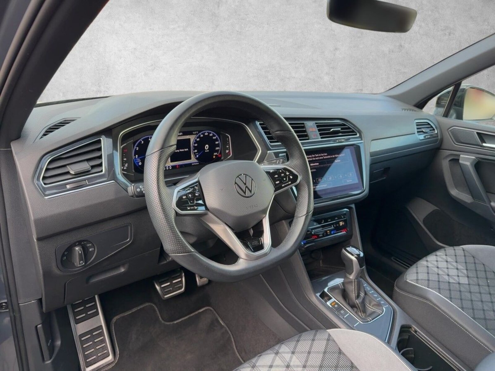 Volkswagen Tiguan – Bild 10