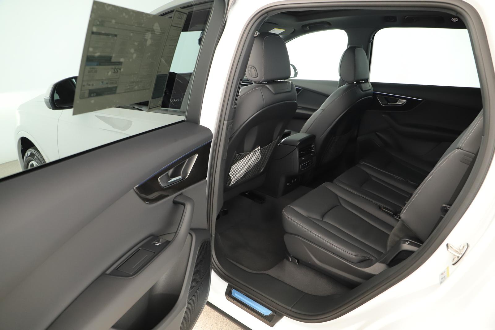 2026 Audi Q7 Premium - Photo 27