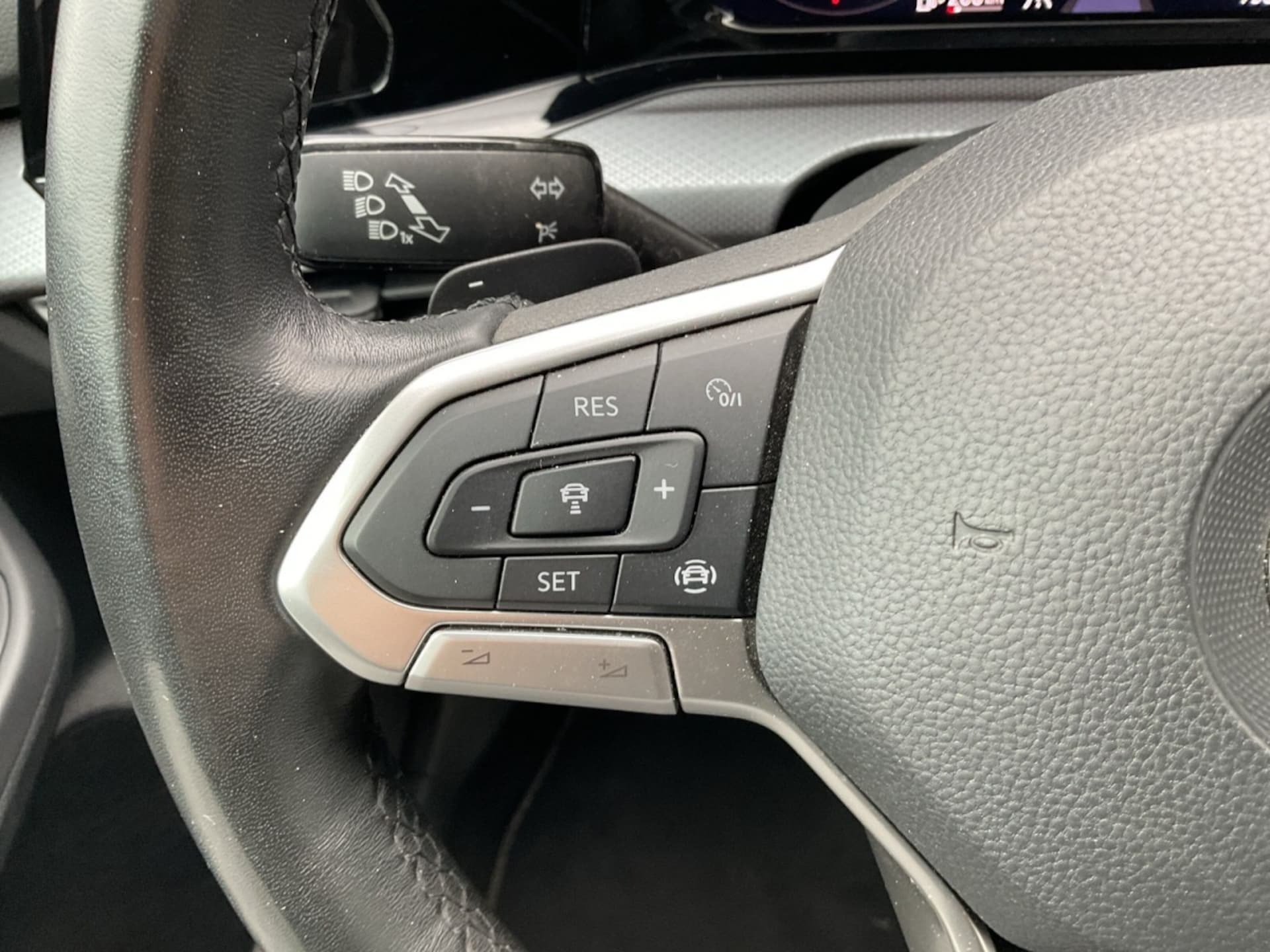 Volkswagen Golf Active