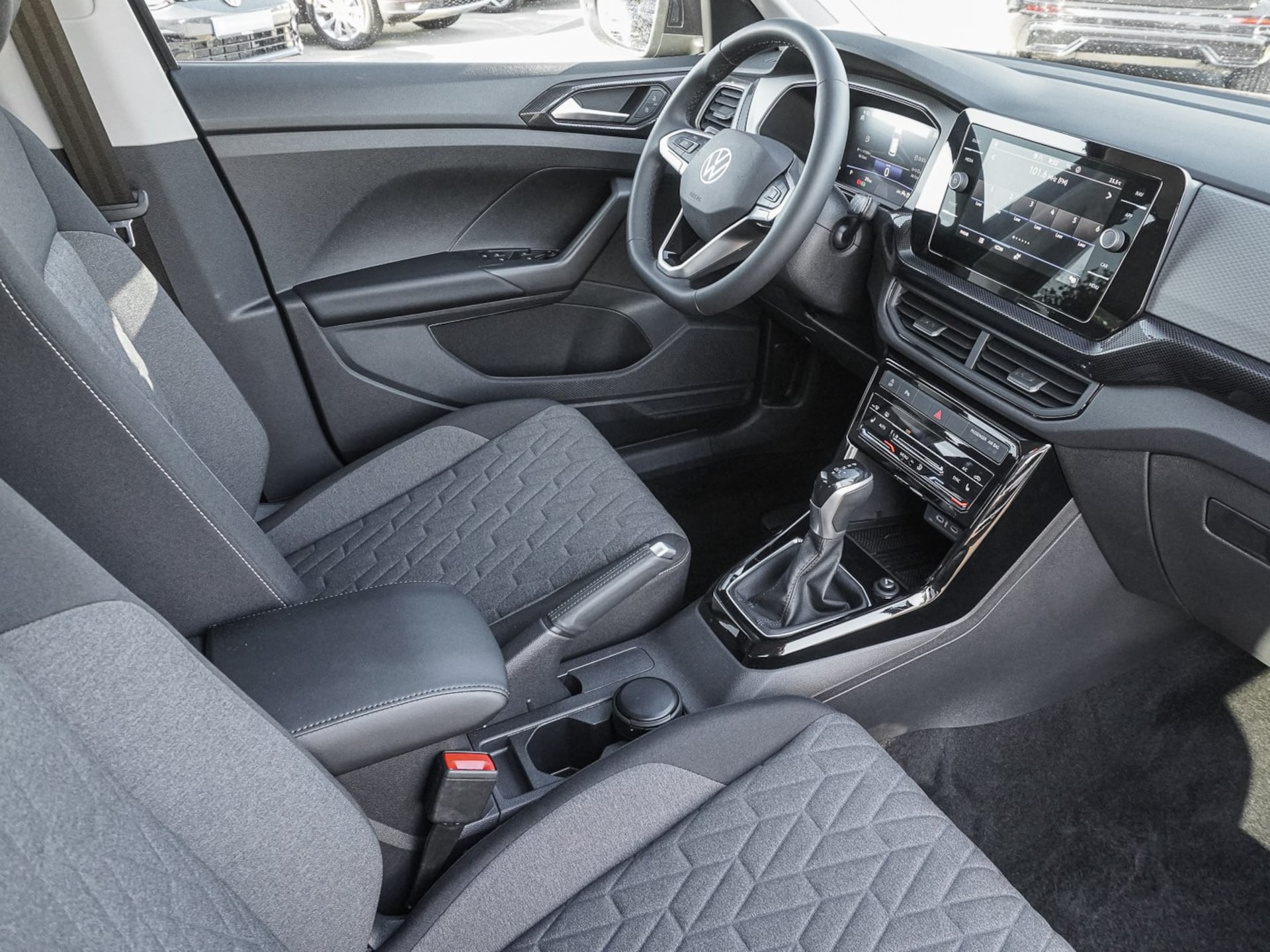Volkswagen T-Cross Life