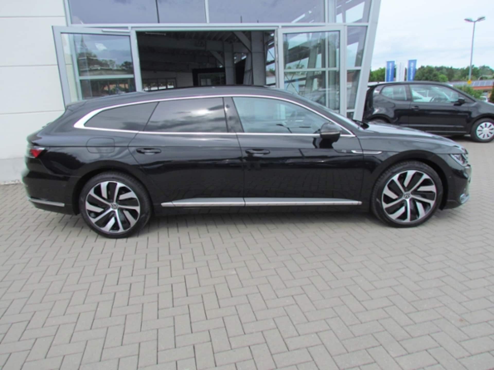 Volkswagen Arteon Shooting Brake R-Line