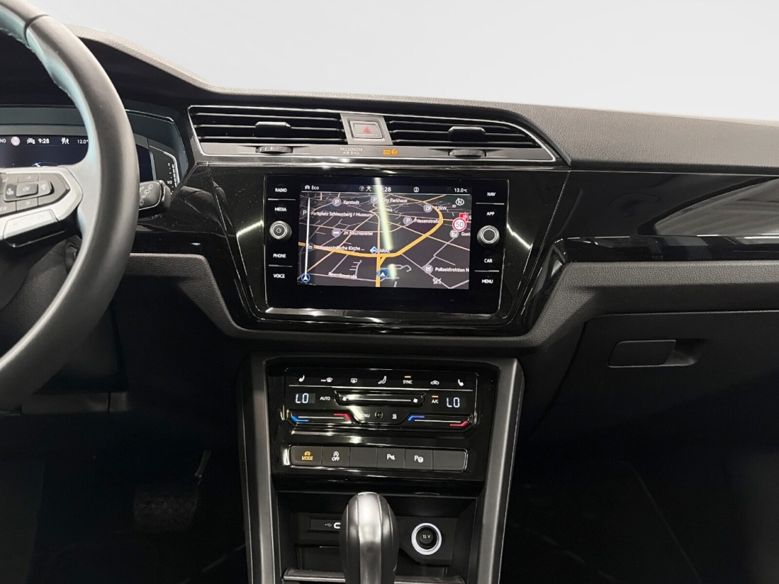 Volkswagen Touran – Bild 11