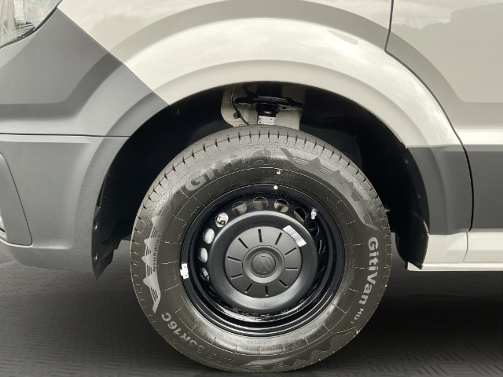Volkswagen Crafter Kasten mittlerer Radstand – Bild 13