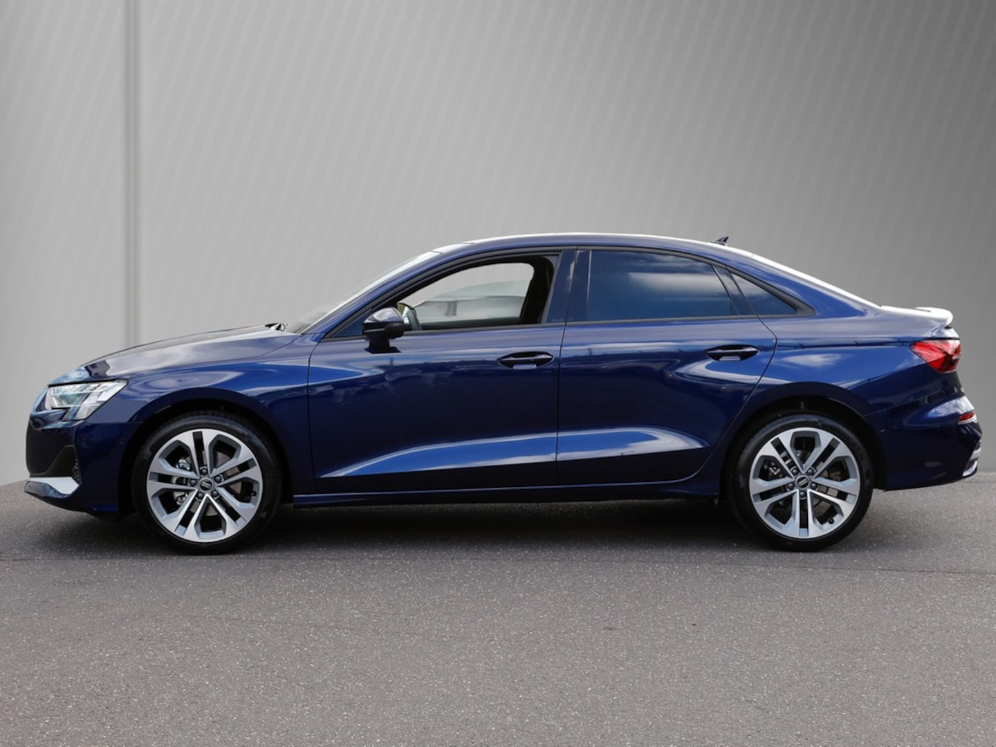 Bild über Audi A3 Limousine TFSI Schaltgetriebe - für weitere Informationen kontaktieren Sie den Audi Partner