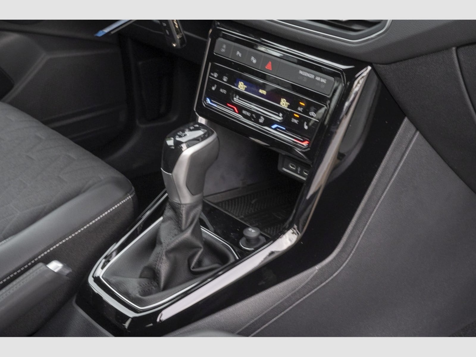 Volkswagen T-Cross – Bild 9