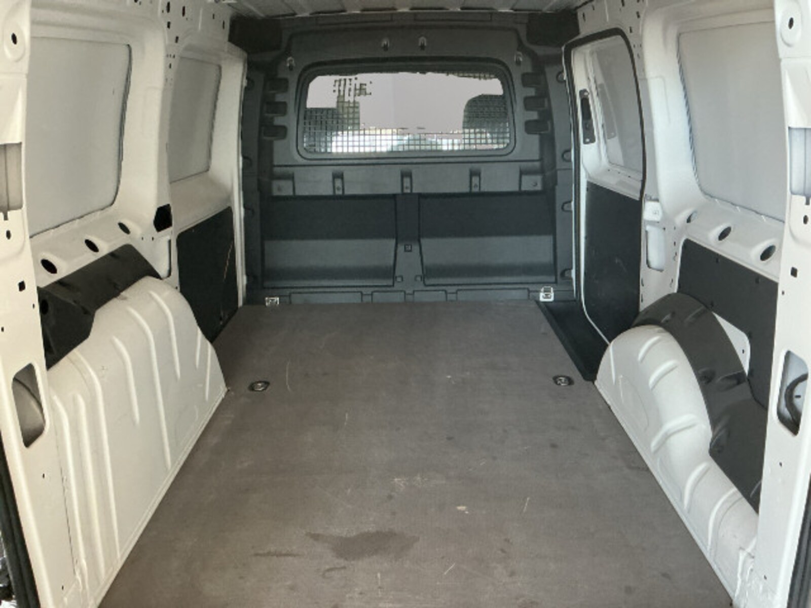 Volkswagen Caddy Maxi Cargo – Bild 17