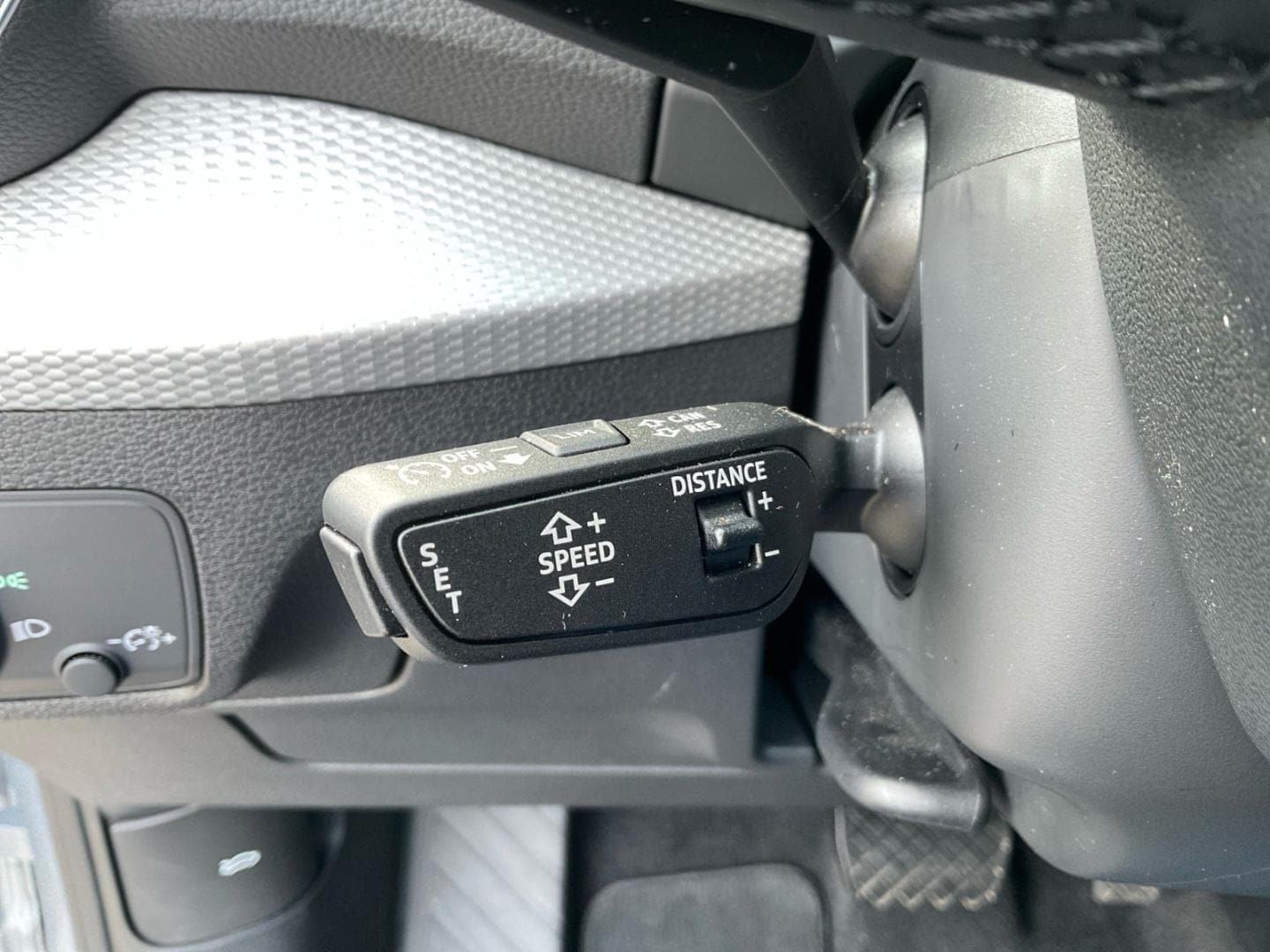 Bild über Audi Q2 advanced 35 TFSI S tronic - für weitere Informationen kontaktieren Sie den Audi Partner