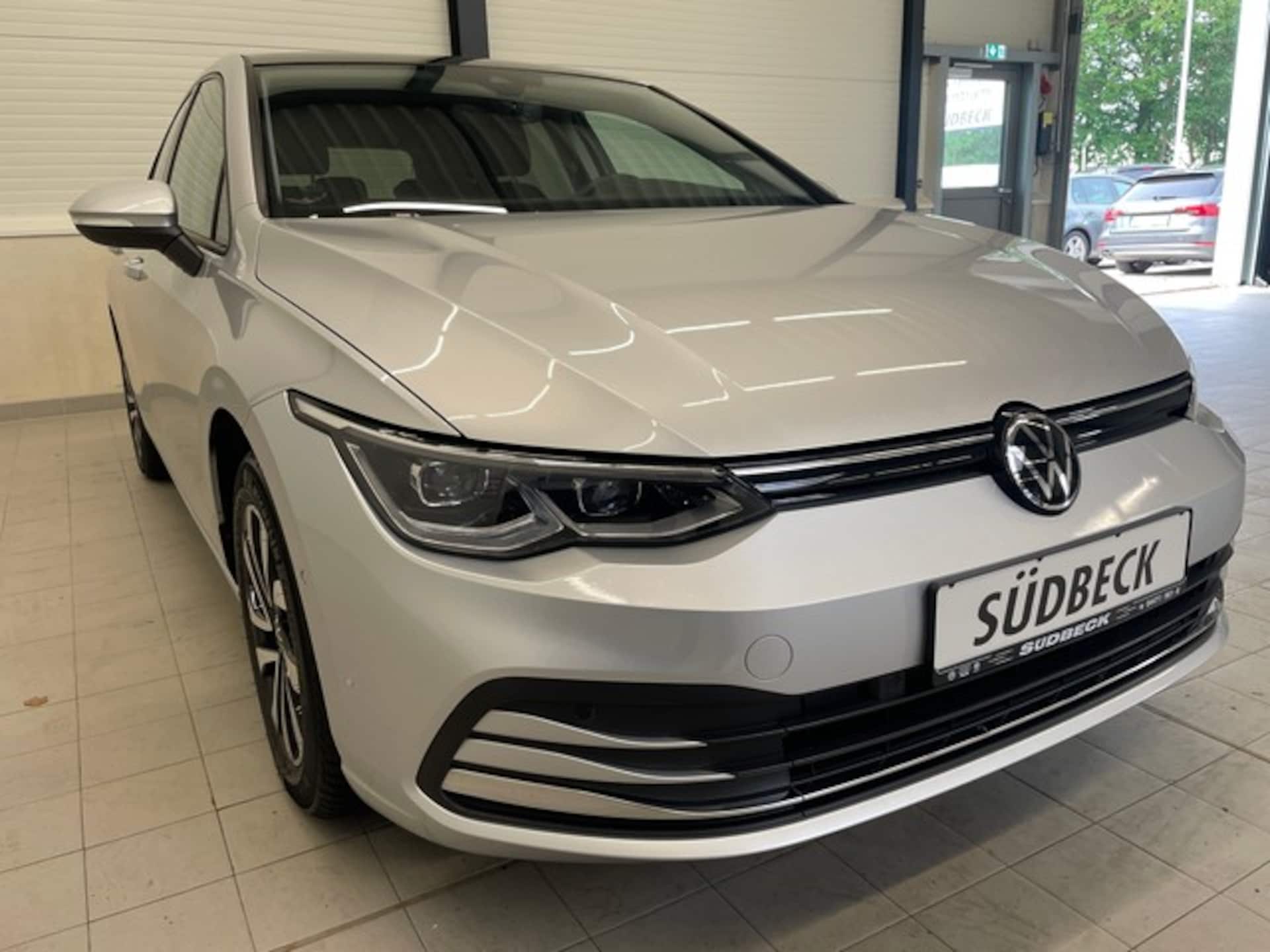 Volkswagen Golf Life