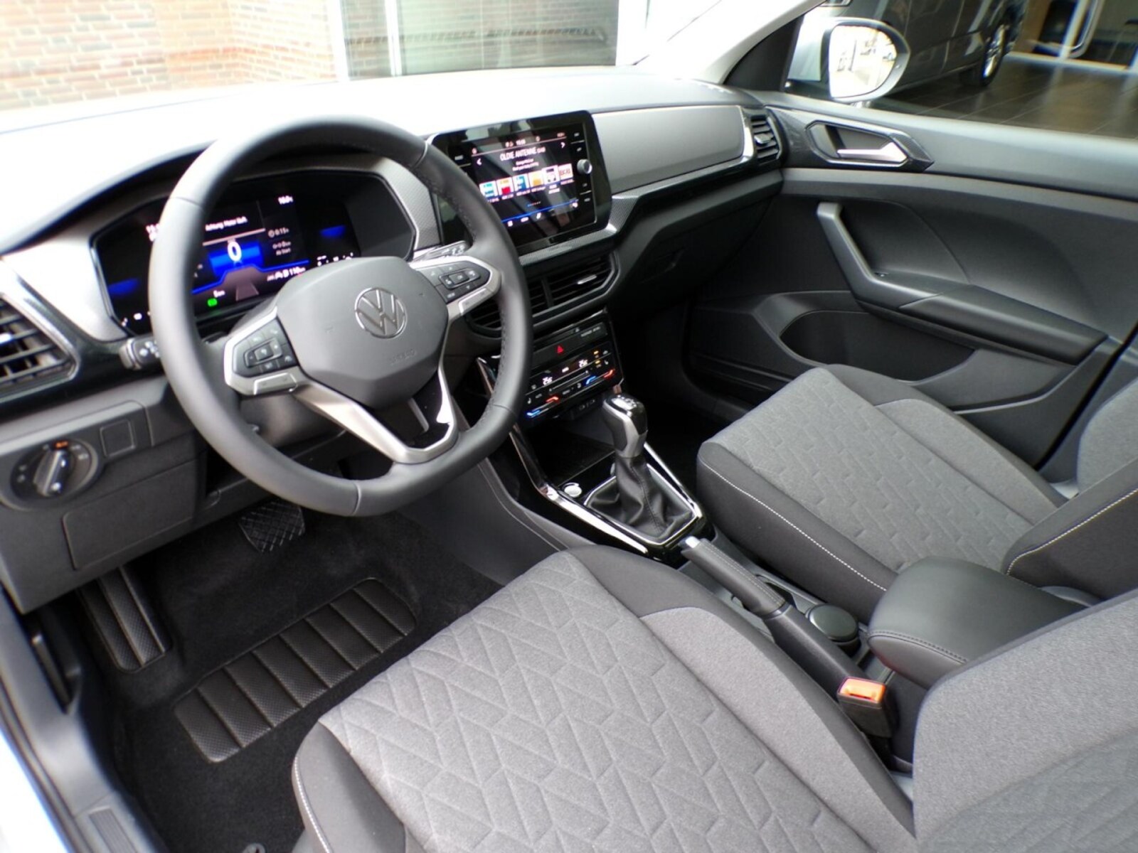 Volkswagen T-Cross – Bild 8