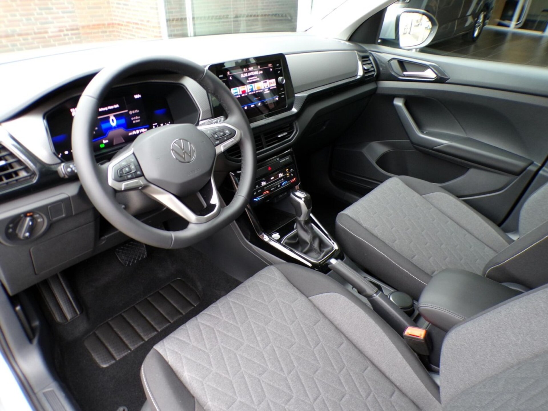 Volkswagen T-Cross Life
