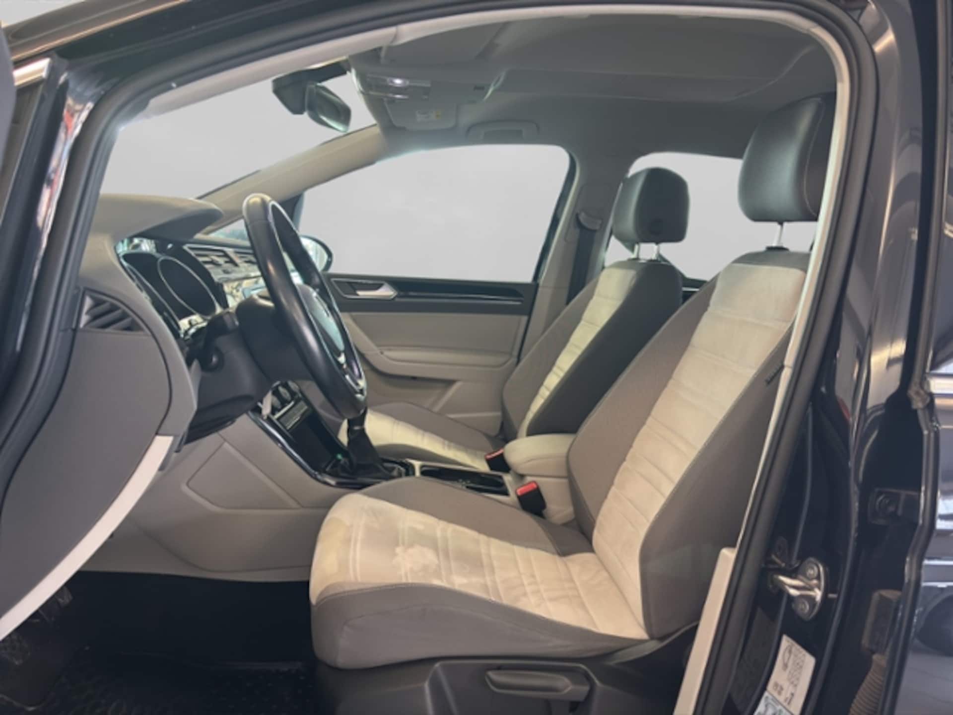Volkswagen Touran Highline