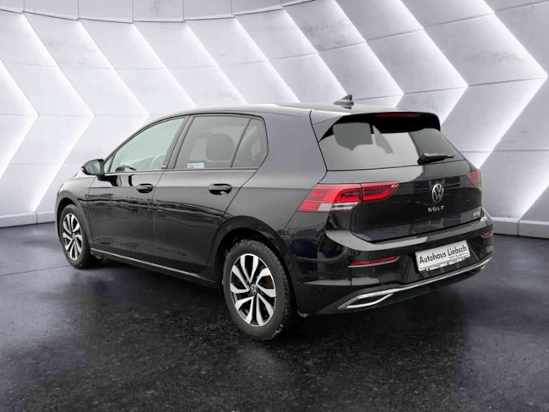 Volkswagen Golf Active