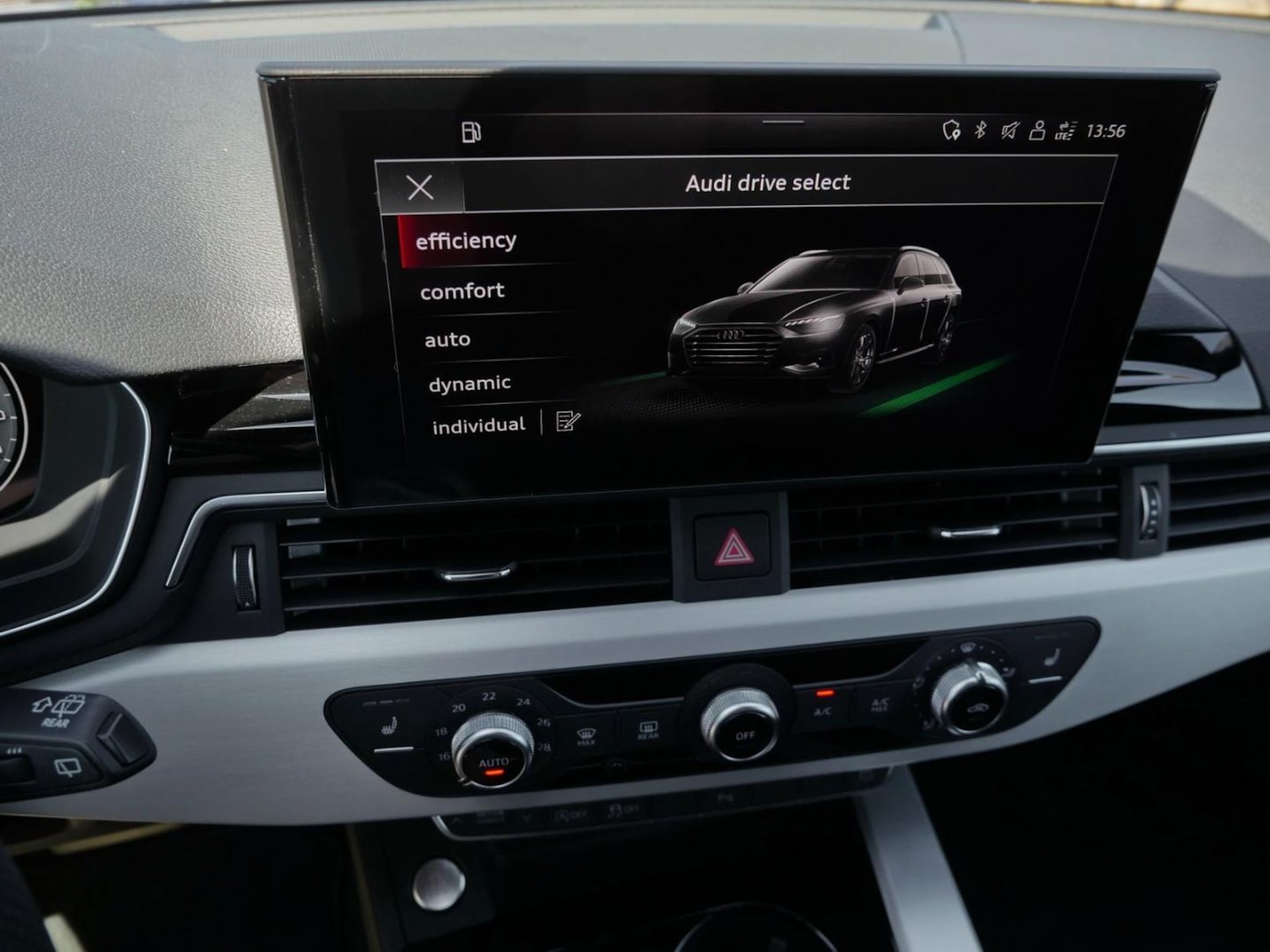 Audi A4 Avant S line