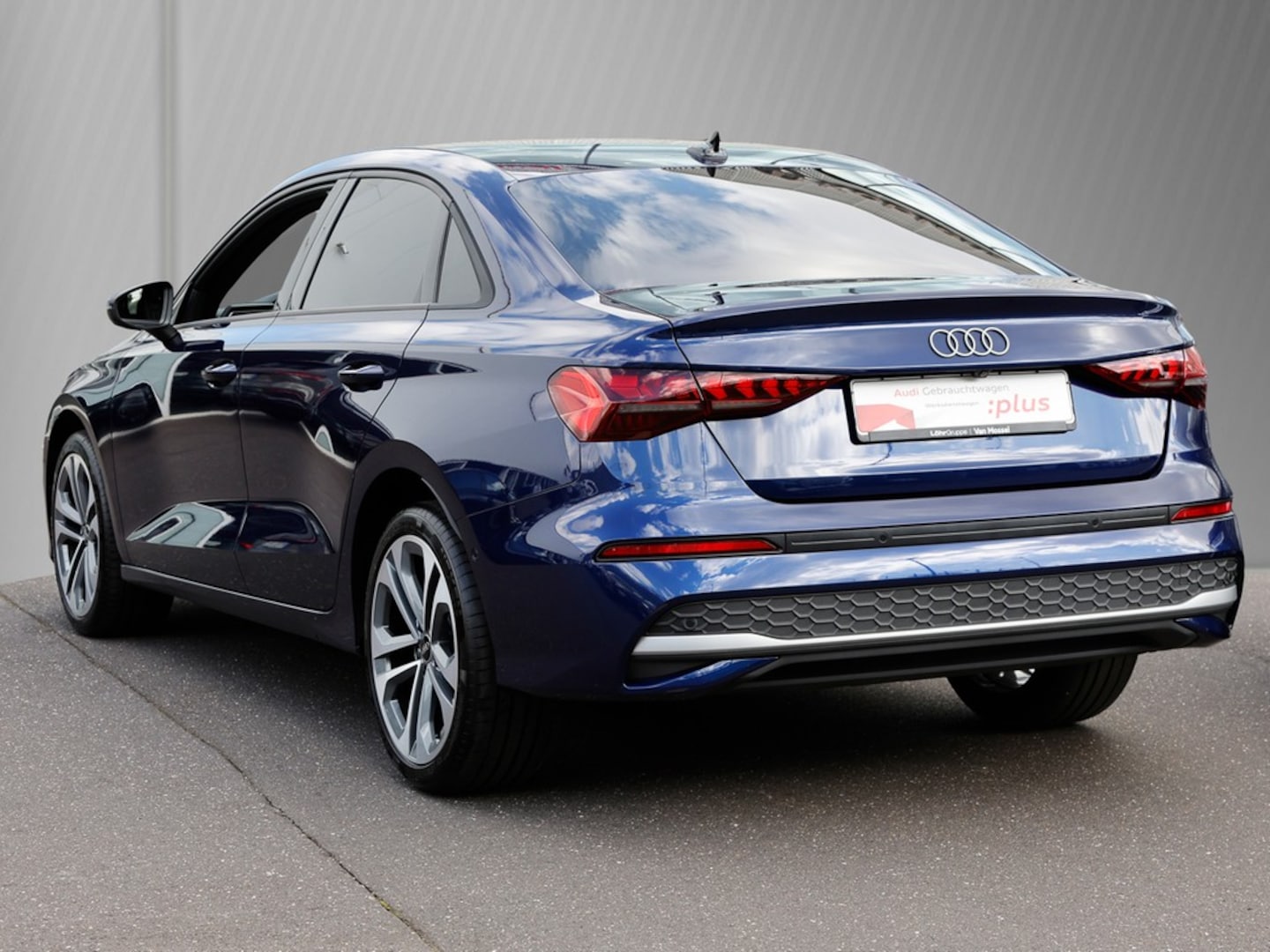 Bild über Audi A3 Limousine TFSI Schaltgetriebe - für weitere Informationen kontaktieren Sie den Audi Partner