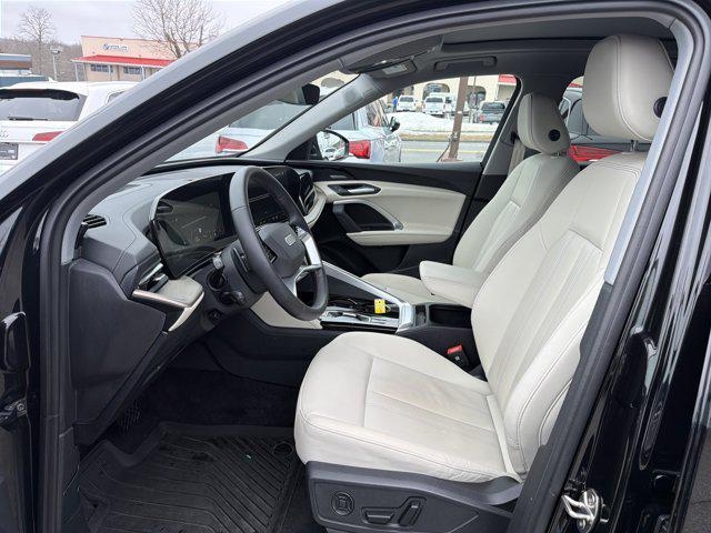 2025 Audi New Q5 Premium Plus - Photo 6