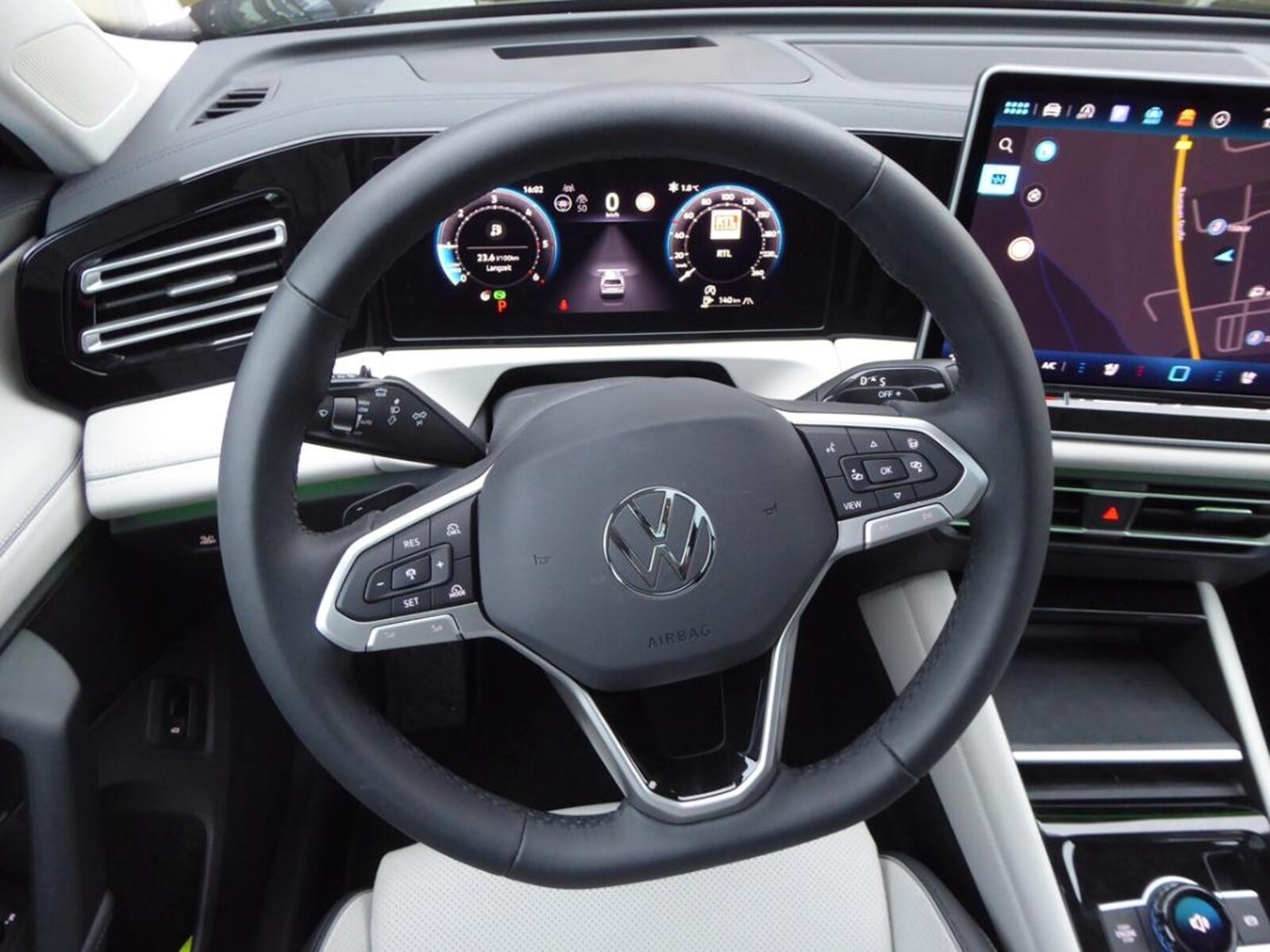 Volkswagen Tiguan – Bild 11