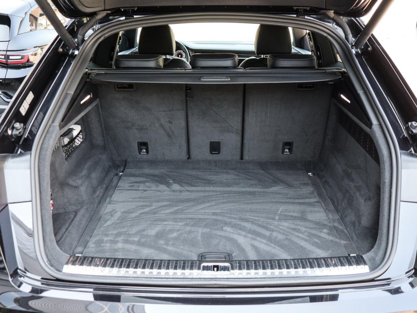 Image about Audi Q8 50 TDI quattro tiptronic