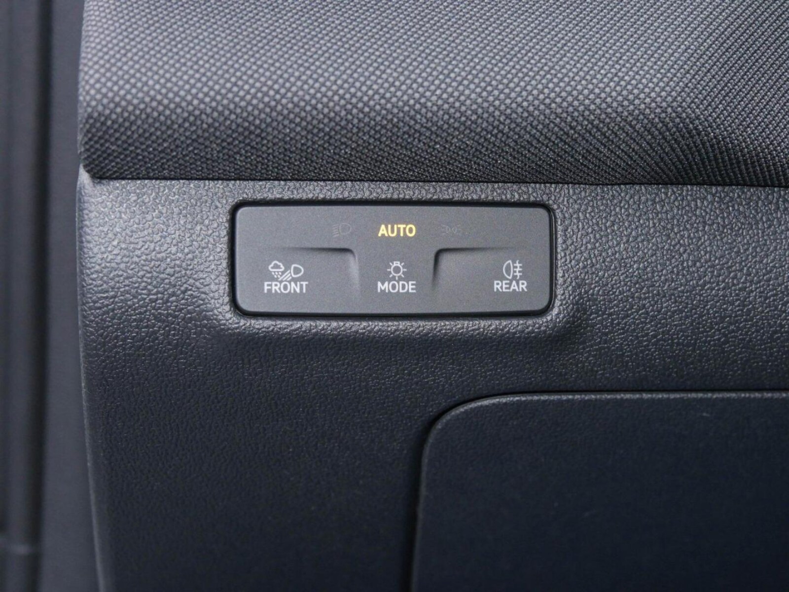 Volkswagen T-Roc – Bild 13