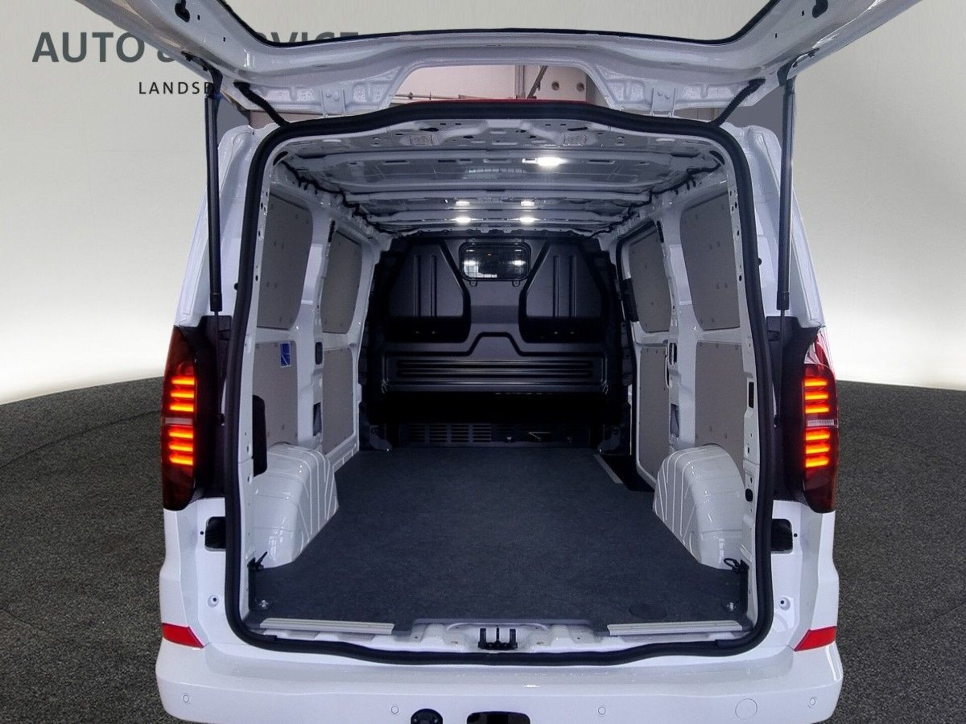 Volkswagen Transporter Kasten kurzer Radstand