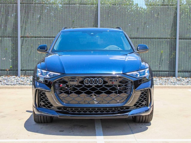 2026 Audi RS Q8 SUV performance