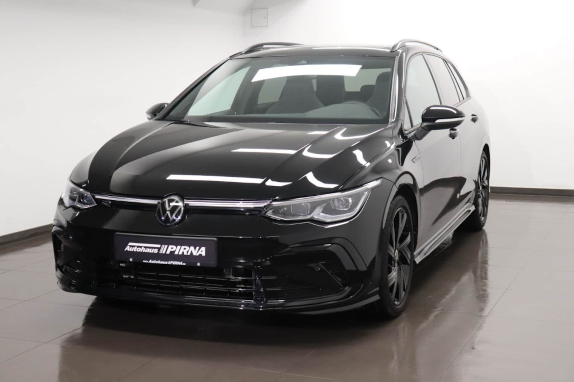Volkswagen Golf Variant R-Line