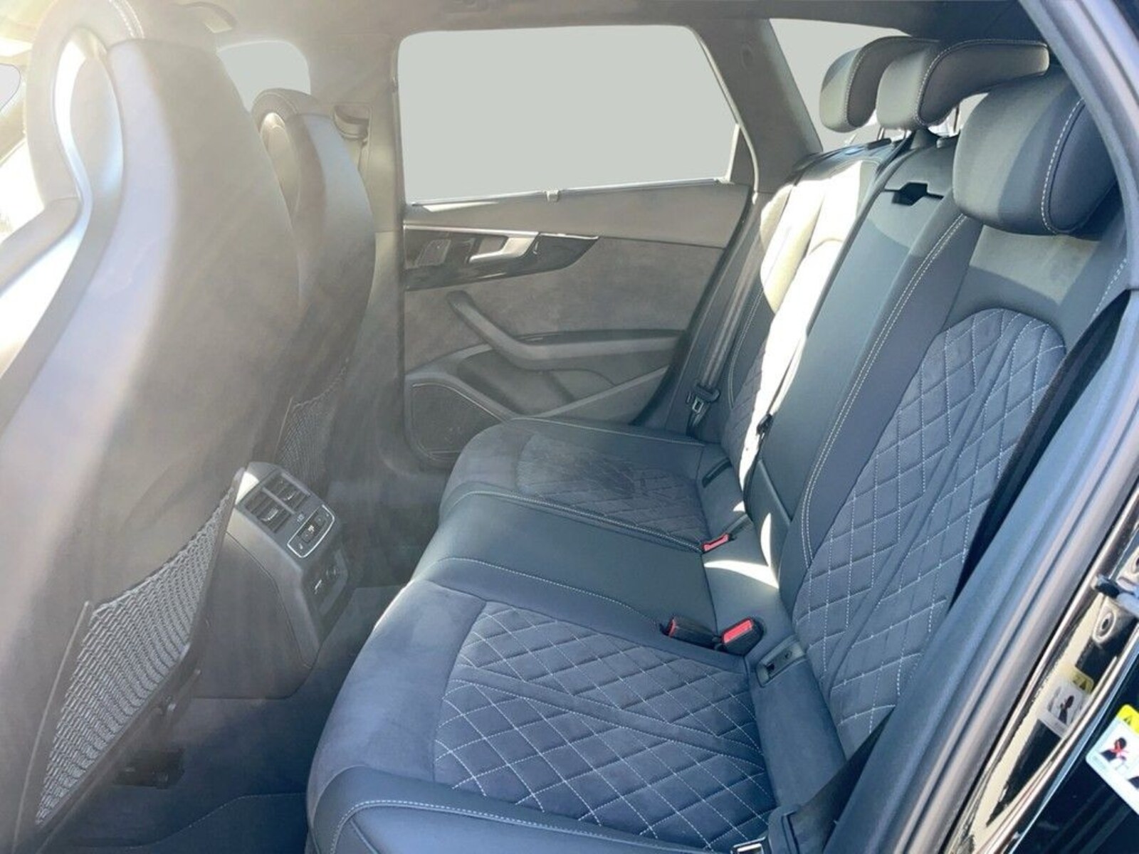 Audi A4 Avant – Bild 14