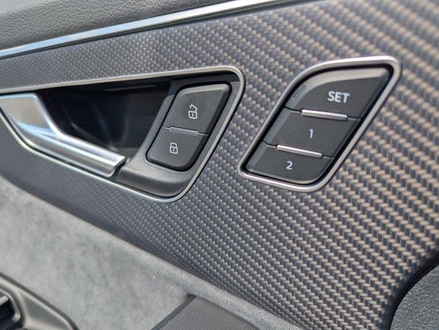 2026 Audi SQ7 Premium Plus - Photo 17