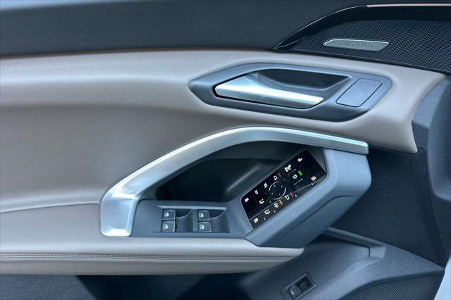 2025 Audi Q5 Premium Plus - Photo 10