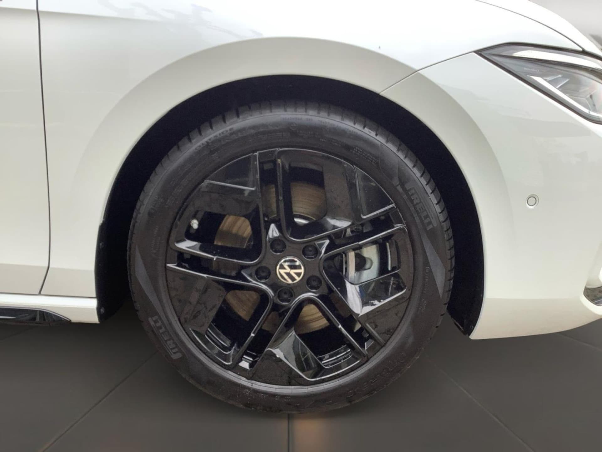 Volkswagen Passat R-Line