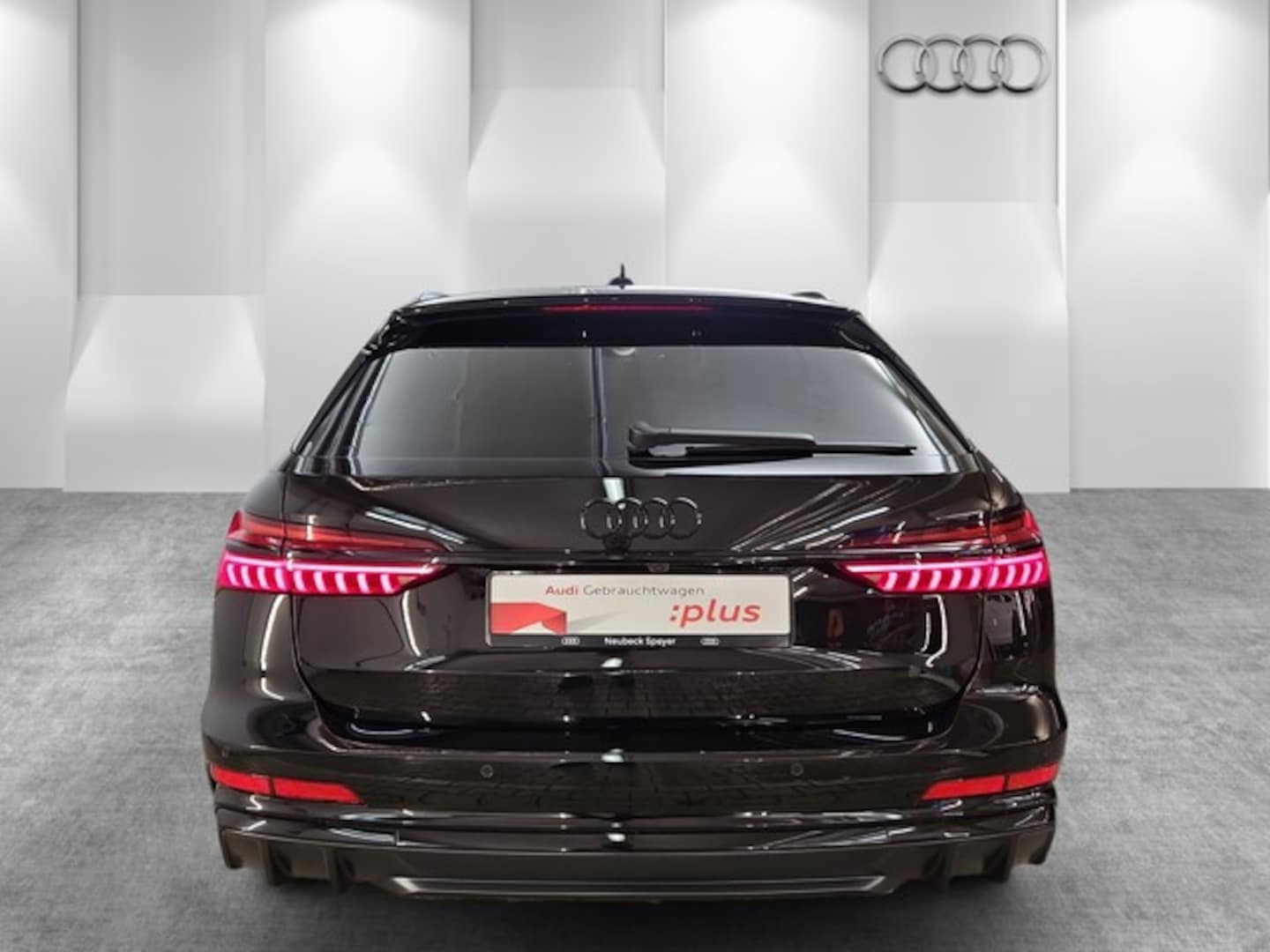 Bild über Audi S6 Avant TDI quattro tiptronic - für weitere Informationen kontaktieren Sie den Audi Partner