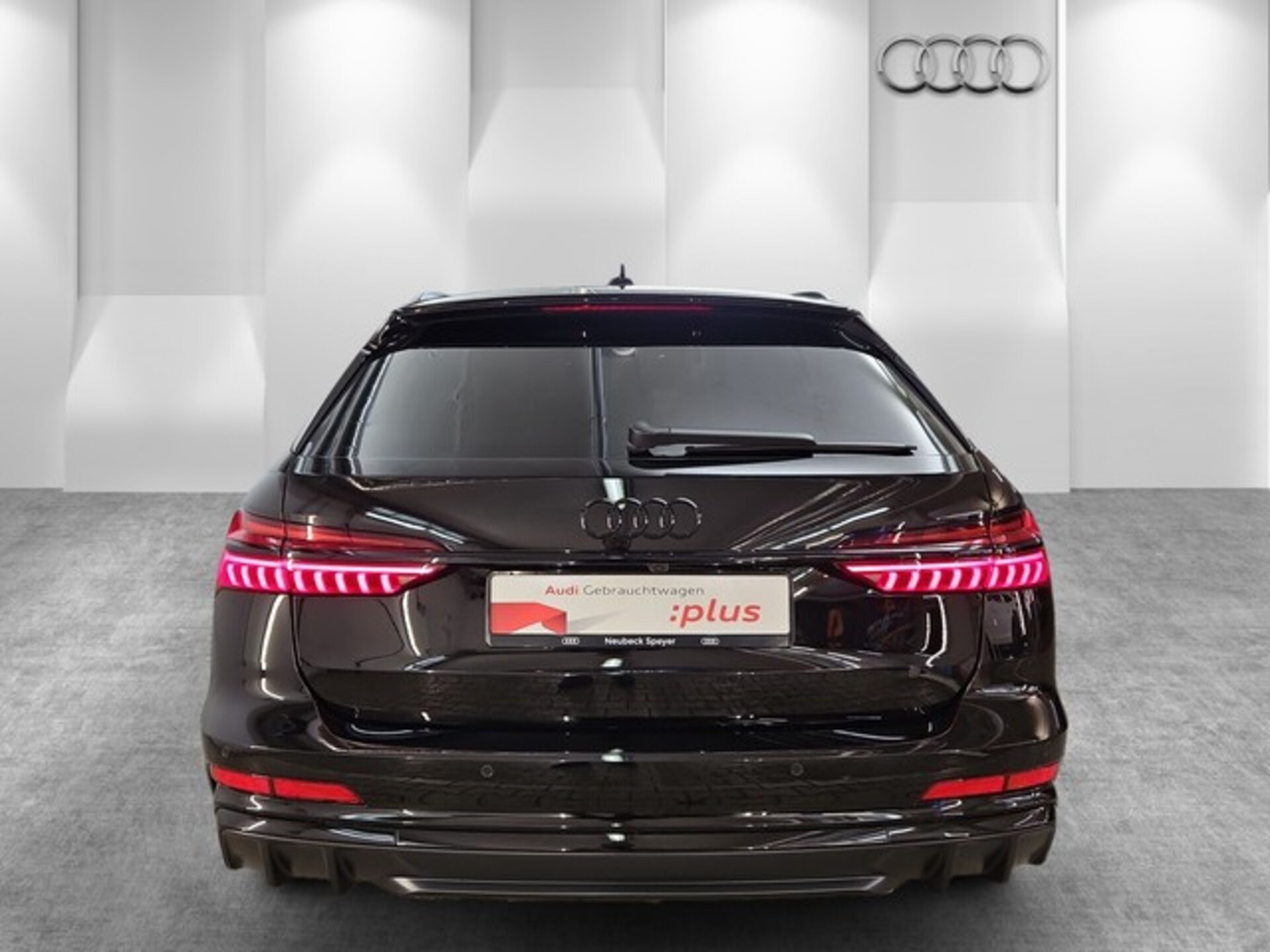 Audi S6 Avant