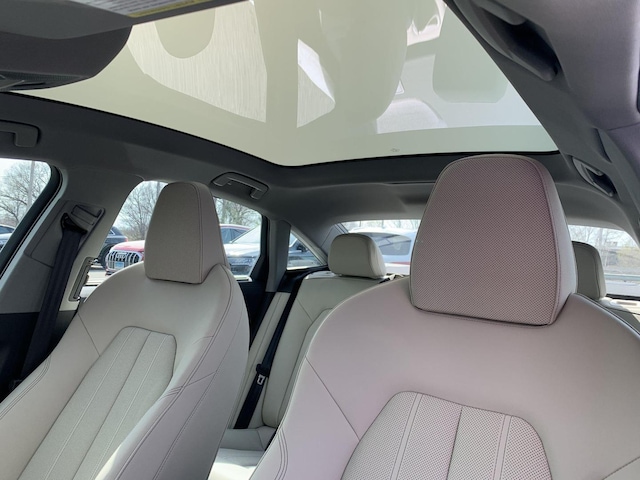 2026 Audi A6 Premium Plus - Photo 11