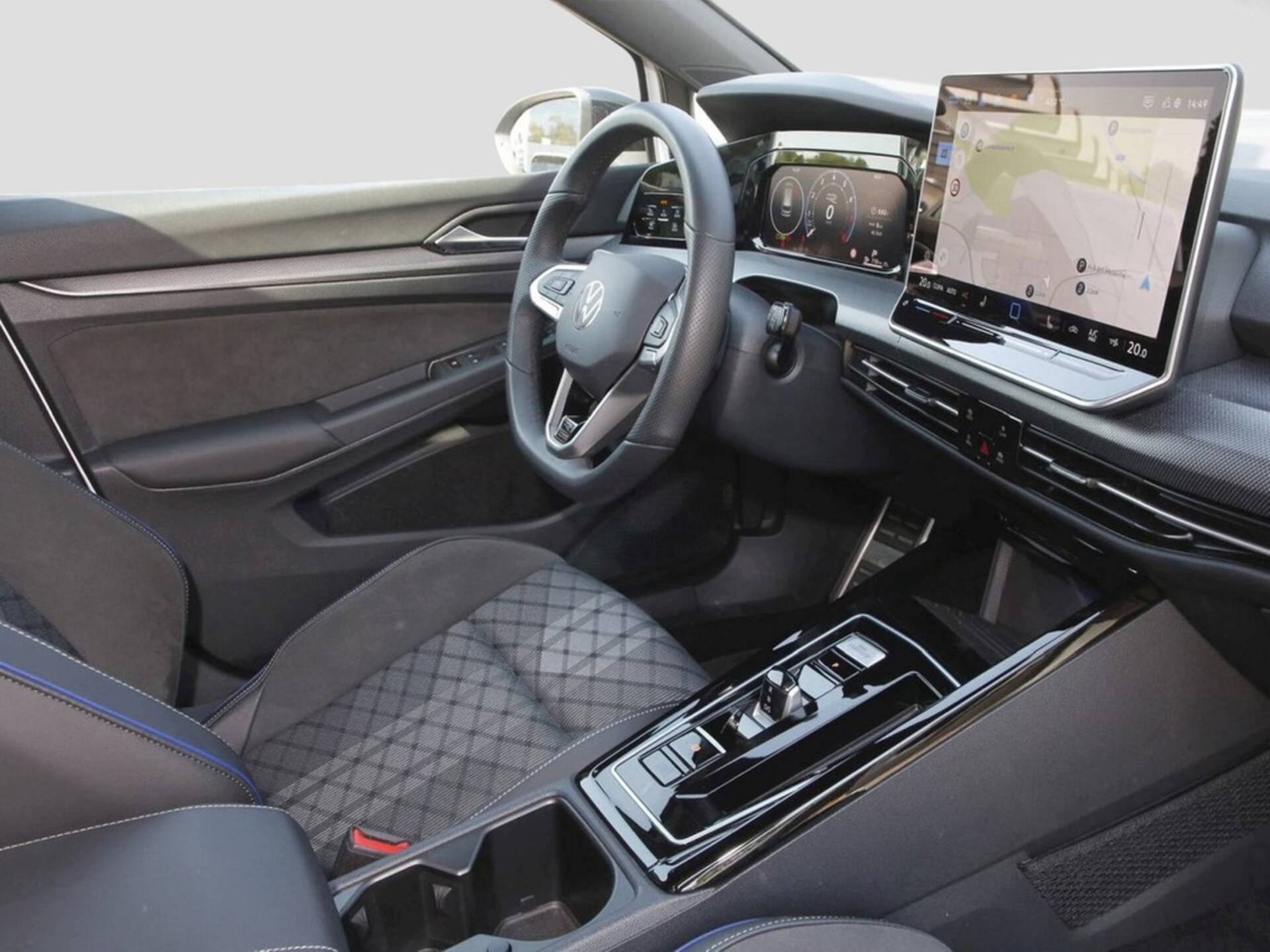 Volkswagen Golf Variant R-Line