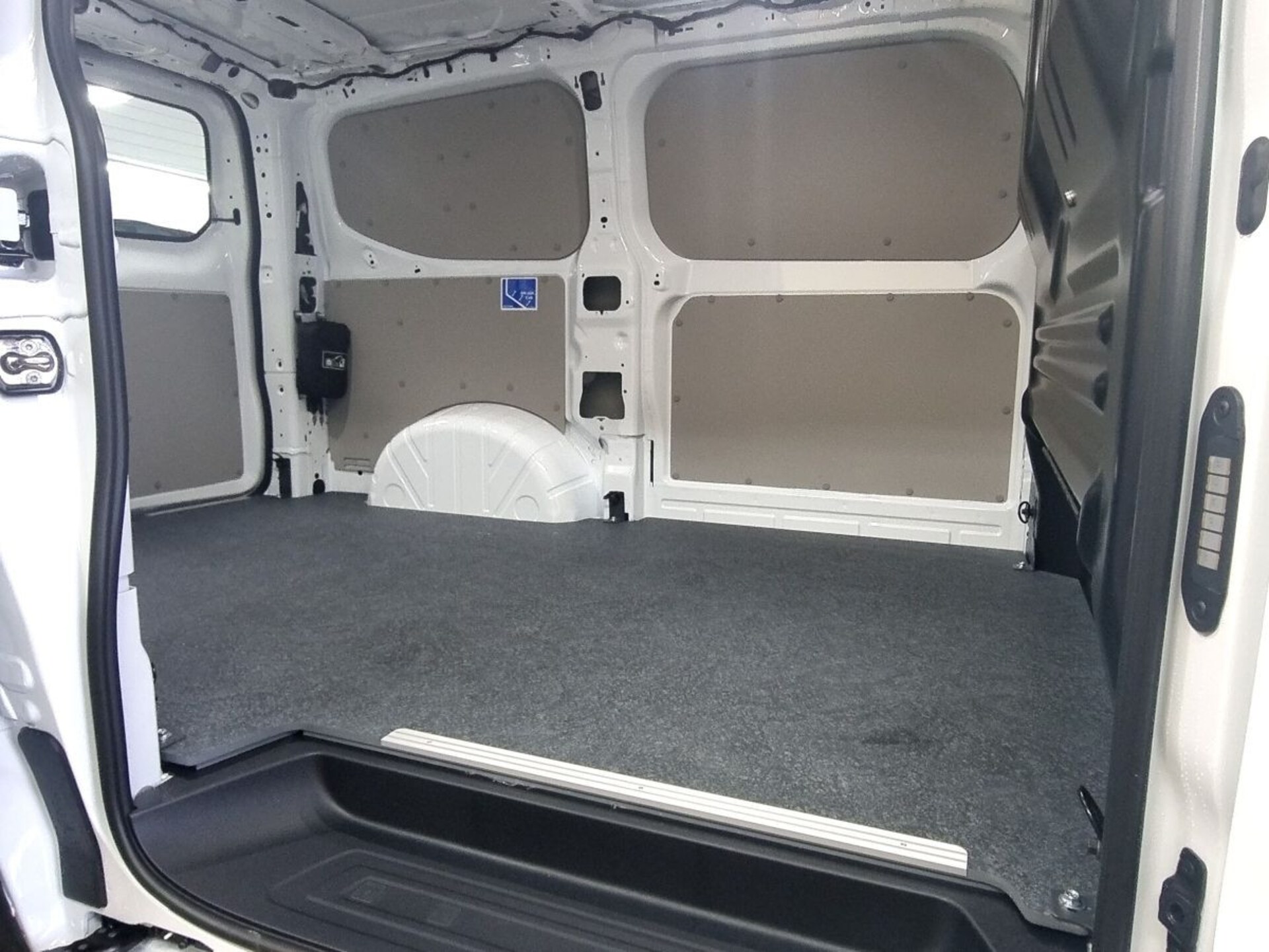 Volkswagen Transporter Kasten kurzer Radstand