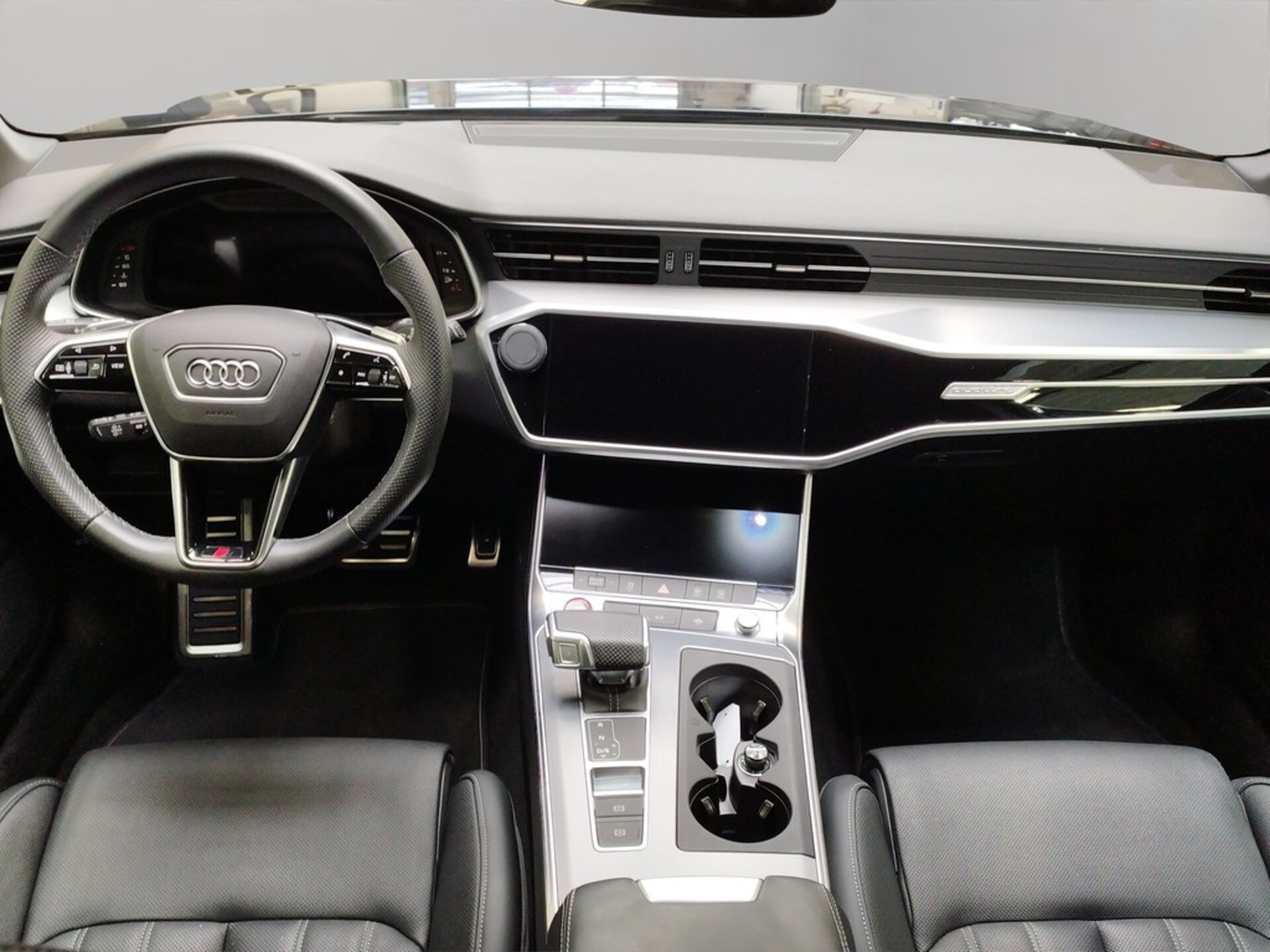 Audi S6 Avant