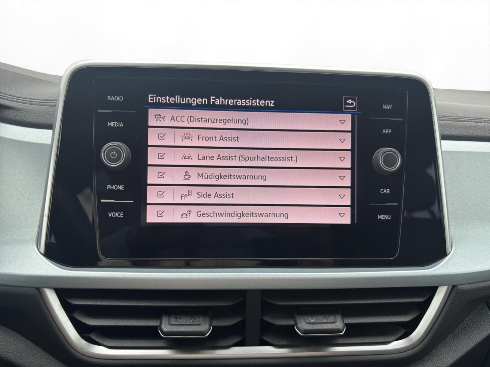 Volkswagen T-Roc – Bild 21