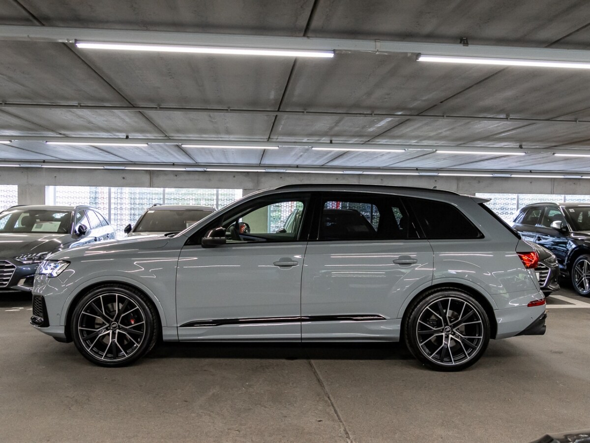 Image about Audi SQ7 TFSI quattro tiptronic
