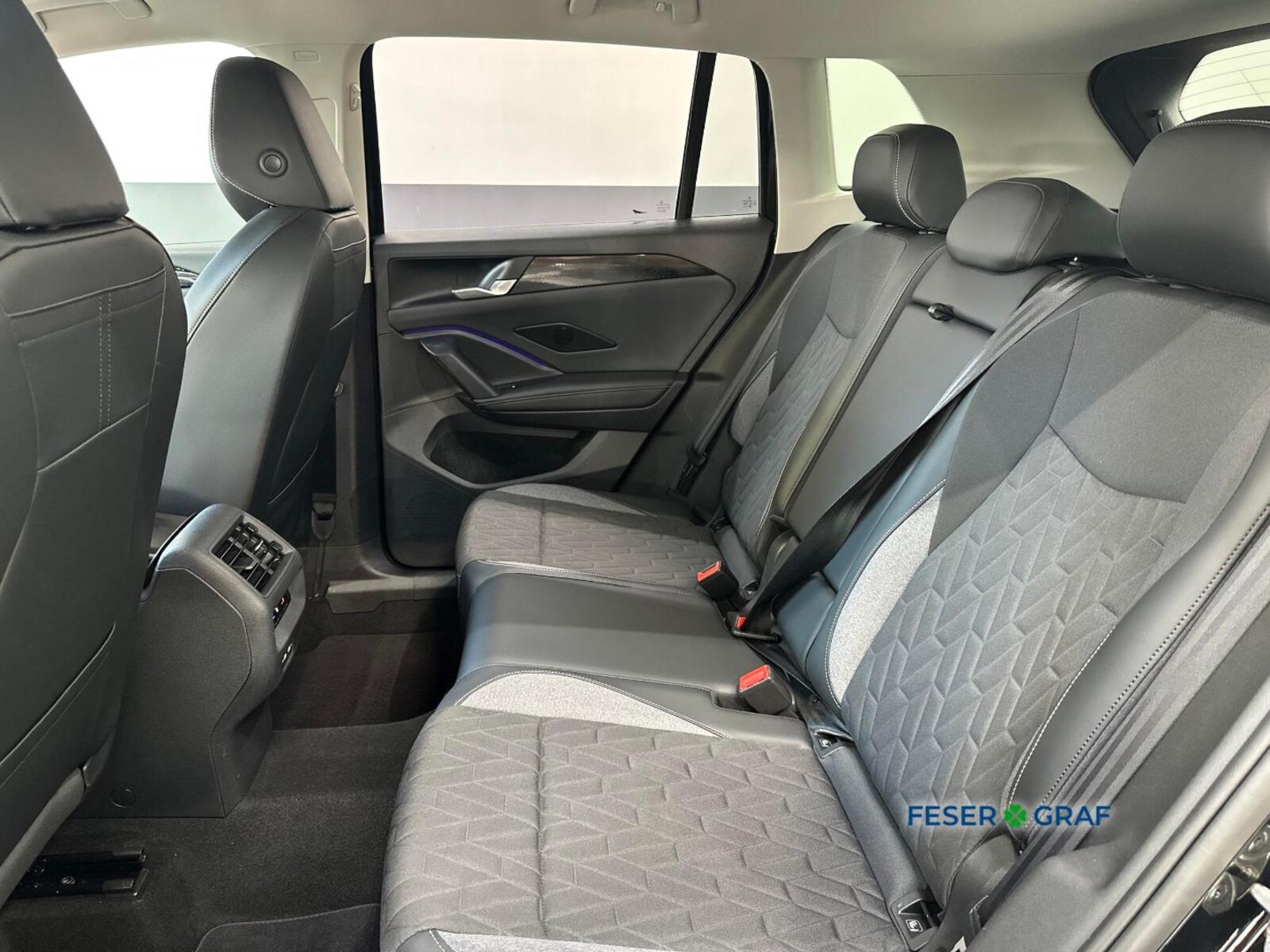 Volkswagen Tiguan – Bild 9