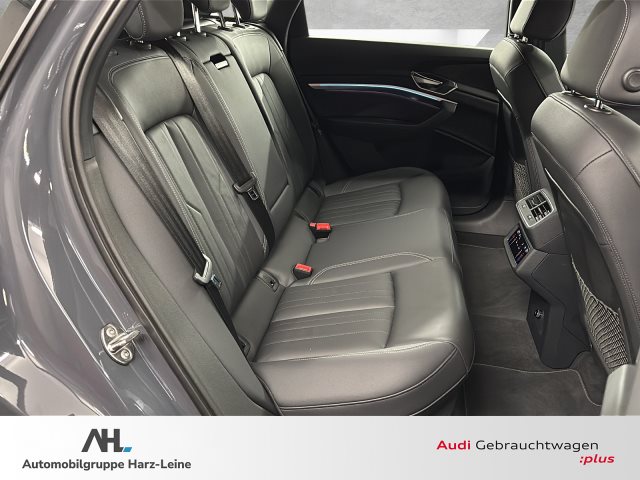 Image about Audi Q8 e-tron advanced 55 e-tron quattro