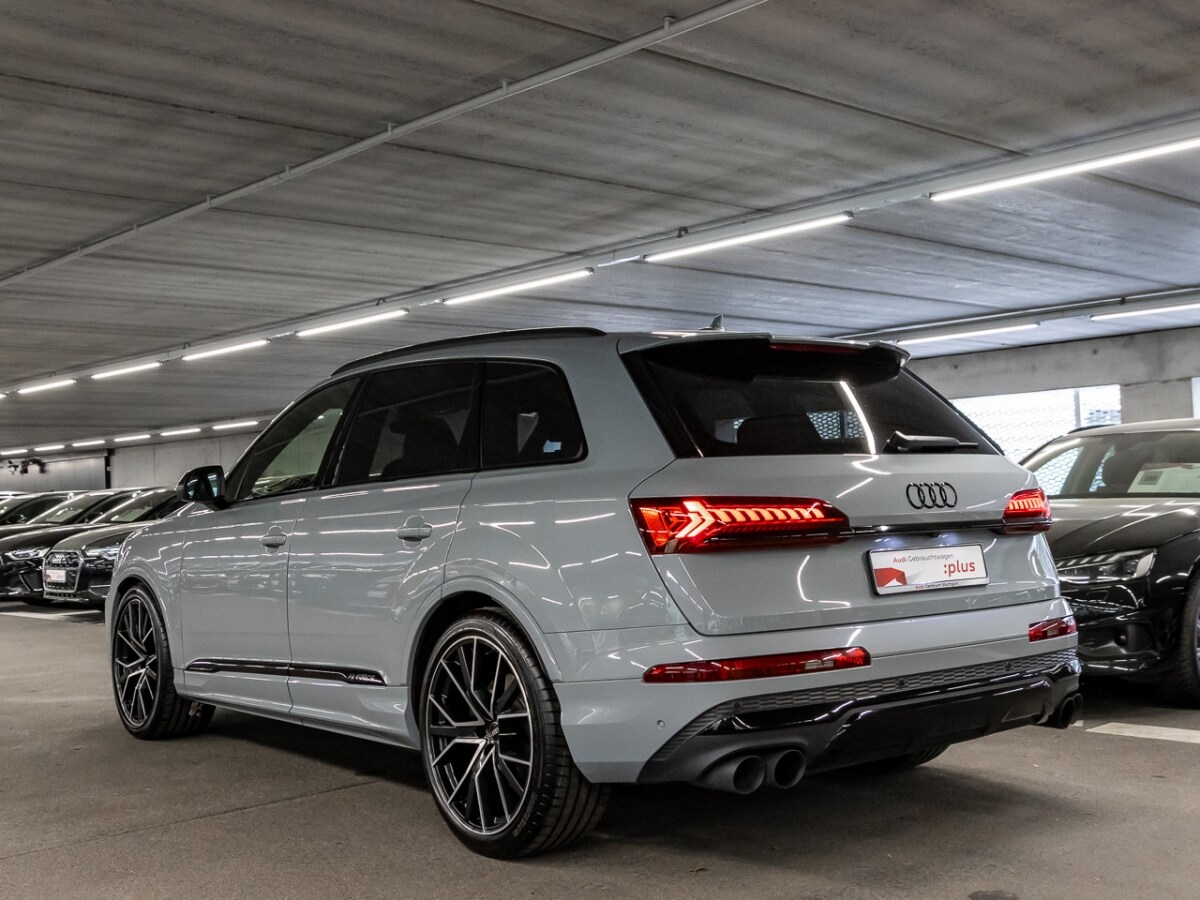 Image about Audi SQ7 TFSI quattro tiptronic