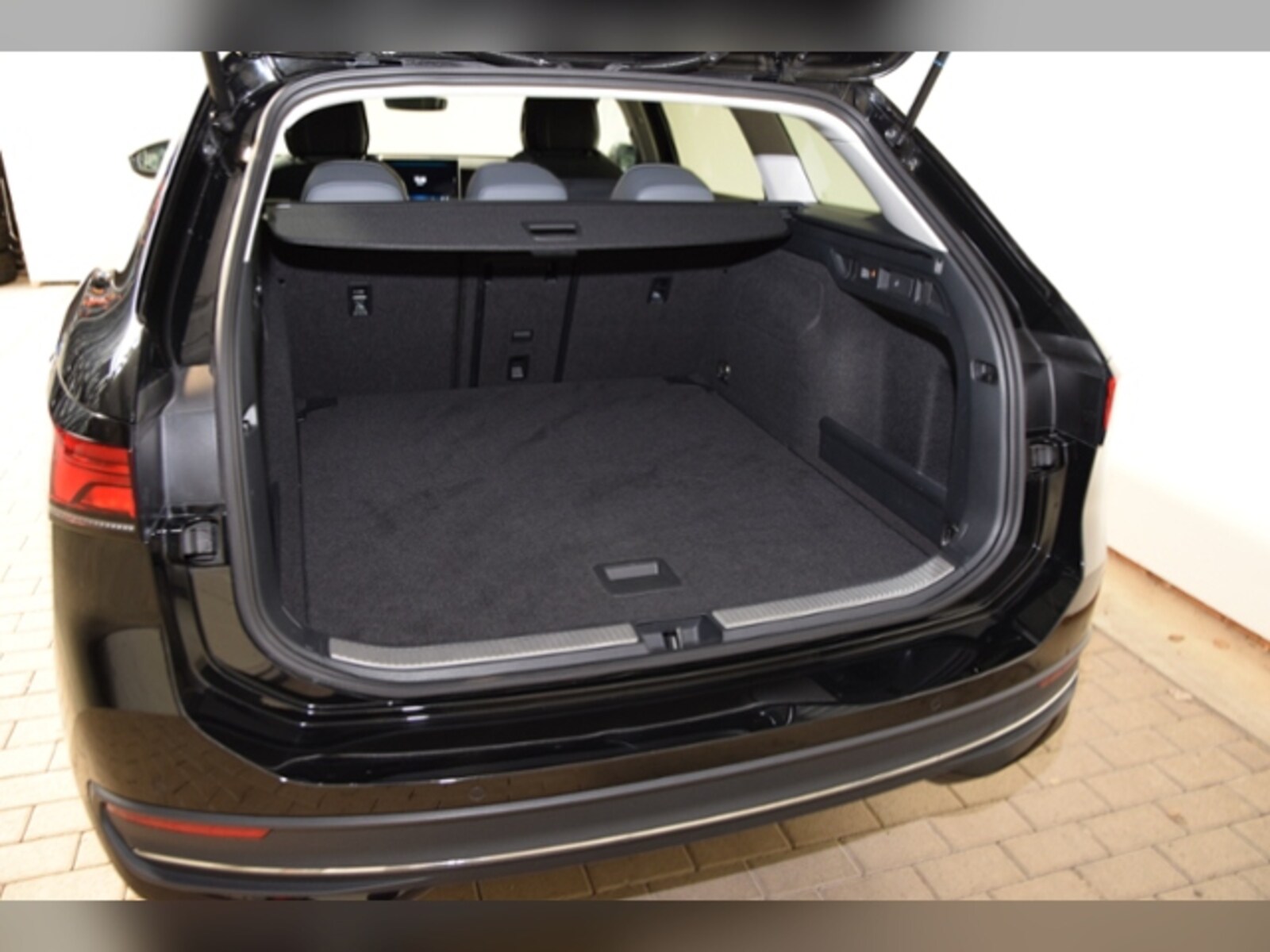 Volkswagen Passat – Bild 8