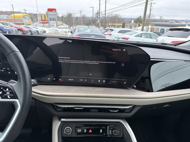 2025 Audi New Q5 Premium Plus - Photo 11