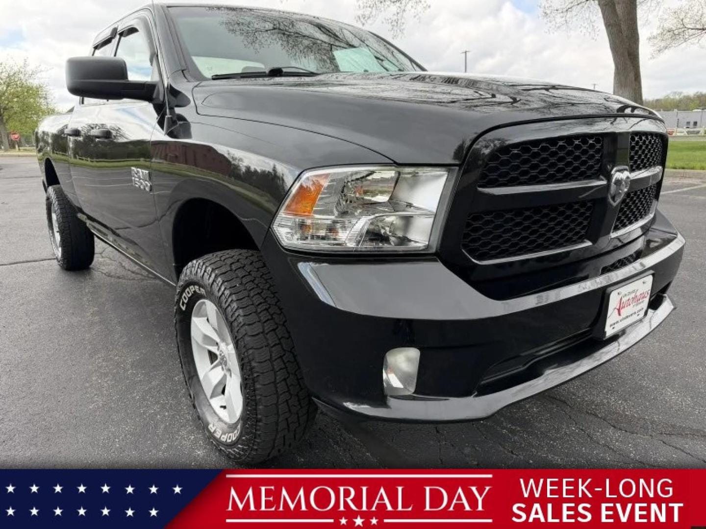 2018 RAM 1500 Express 4x4 Quad Cab 6'4's photo