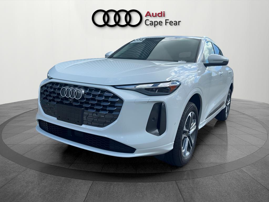 2025 Audi Q5 40 Premium's photo