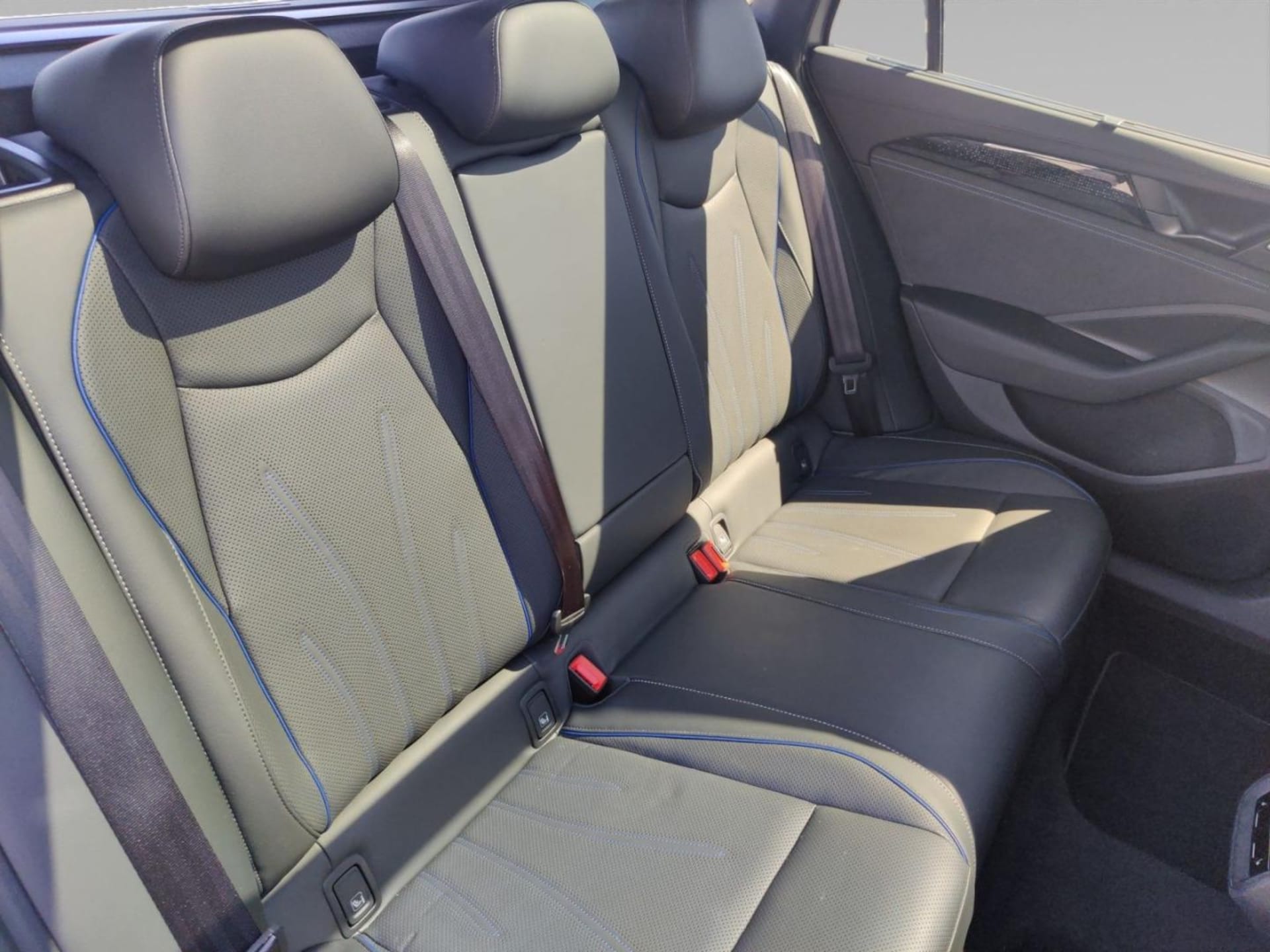 Volkswagen Passat R-Line