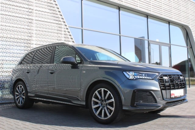 Image about Audi Q7 S line 50 TDI quattro tiptronic