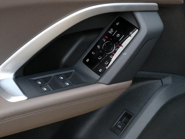 2025 AUDI Q5 - Image 26