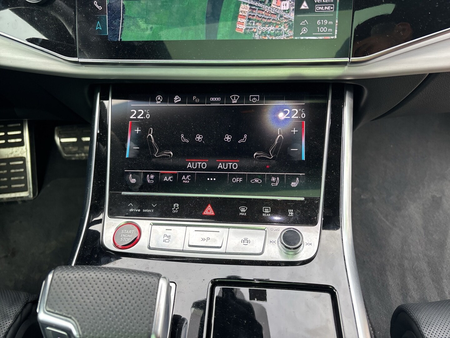 Bild über Audi SQ8 TFSI quattro tiptronic - für weitere Informationen kontaktieren Sie den Audi Partner