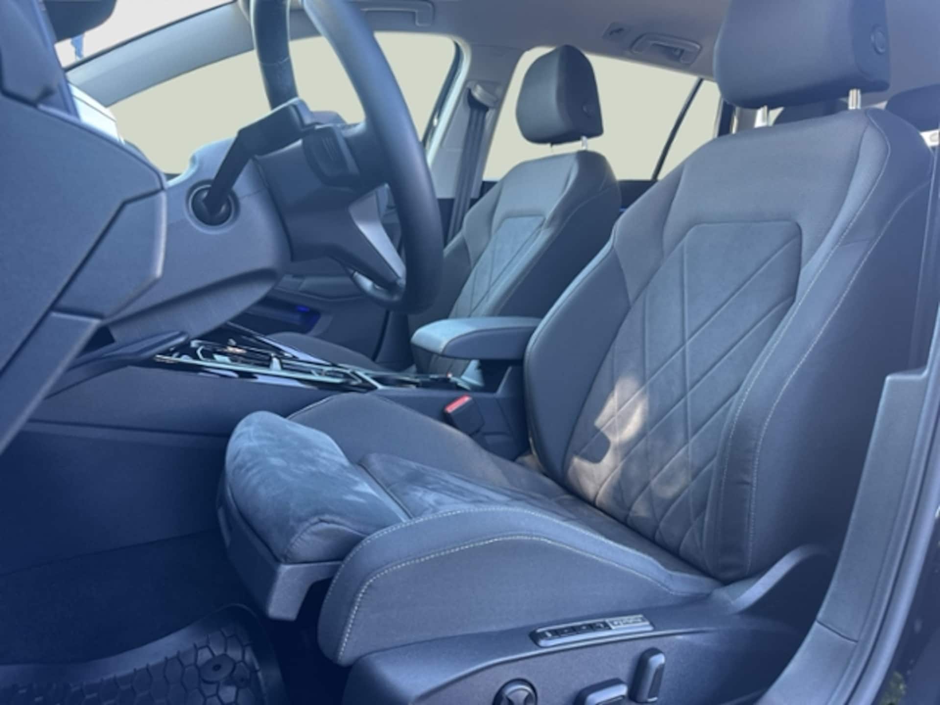 Volkswagen Golf Variant Style